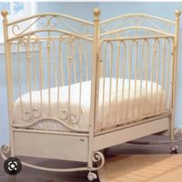 Culla/lettino bambino/a con materasso