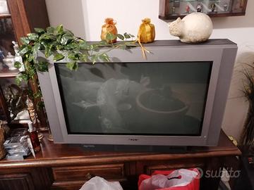 televisore Sony vintage Trinitron