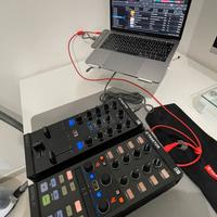 NATIVE INSTRUMENTS Traktor Kontrol X1 Mk2 e Z1 Mk1