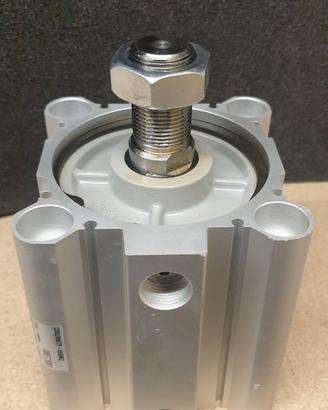 Cilindro pneumatico SMC CDQ2B80TF-50DMZ