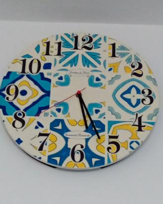 Orologio disegno tema Sicilia