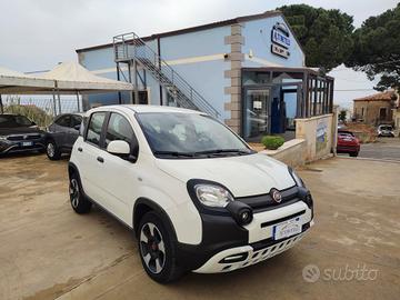 Fiat Panda 1.0 FireFly S&S Hybrid City Cross