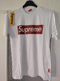 T-shirt Supreme Spain nuova con cartellino