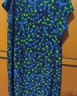 Vestito smanicato fantasia a fiori, taglia forte,