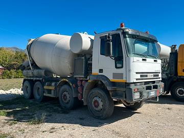 Iveco Trukker Autobetoniera
