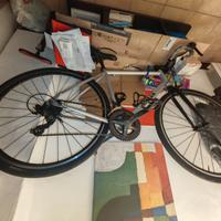 bicicletta RC100 Road Bike Shimano Claris