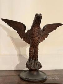 Aquila in Legno Intagliata a Mano - Scultura