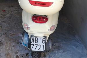 Vespa ET 4 125