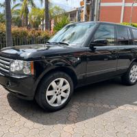 Range Rover 3.0 Td6 208cv autocarro N1