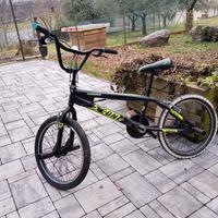 Bici BMX Freestyle 