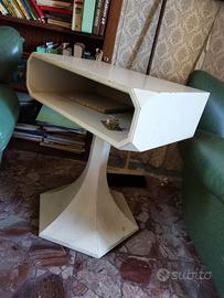 Tavolino contenitore - Space age