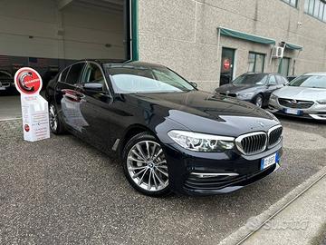 Bmw 530 530e xDrive pelle navi soli 9.000 km