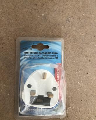 Adattatore presa UK