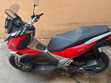 Voge Sr1 adv