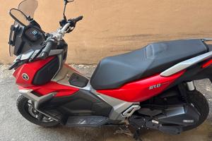 Voge Sr1 adv