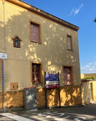 Ampio immobile anni '50 in pieno centro