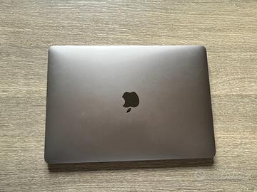 MacBook Air M1