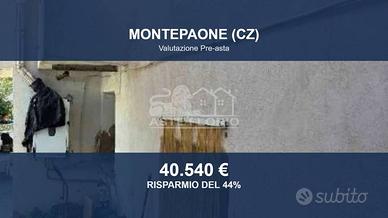 Immobile in asta di 135 m² con più di 5 locali a M