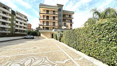 3 LOCALI A SANTA MARIA CAPUA VETERE