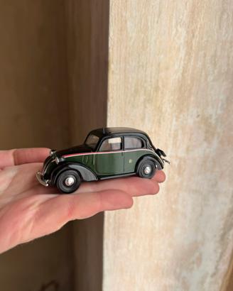 Fiat 508C Berlina 1100 Taxi versione