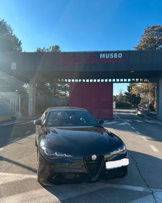 Alfa Romeo Giulia Veloce