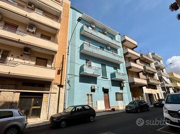 MULTILOCALE A GALLIPOLI