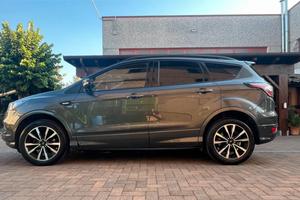 Ford Kuga ST Line My 19