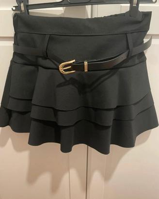 Minigonna nera con cintura