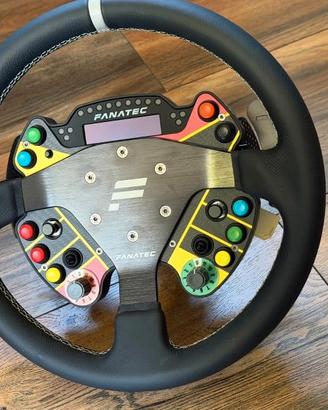 Fanatec Podium GT World Challenge con QR2 Pro