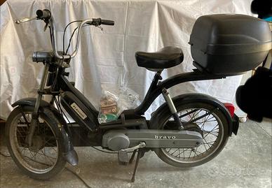 Motorino piaggio Bravo anni 70 colore nero