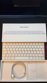 Apple Magic Keyboard (A1644) (QWERTY Italiano)
