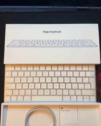 Apple Magic Keyboard (A1644) (QWERTY Italiano)