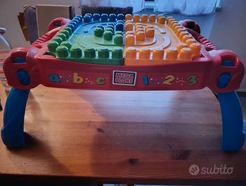 Tavolino multiattivita' Mega block - Tutto per i bambini In vendita a Asti