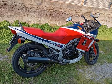 HONDA 500VF/F2