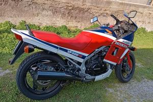 HONDA 500VF/F2
