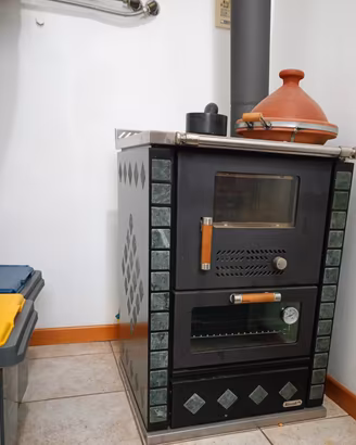 cucina a legna marchio Rizzoli 