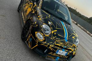 Abarth 595 competizione anno 2017