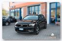 volvo-xc40-t2-automatico-core