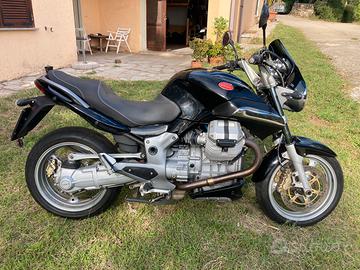 Moto Guzzi Breva 850