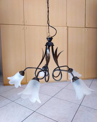 lampadario e 2 abat jour in ferro battuto 