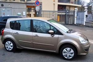Renault Modus Grand 1.2 16V GPL Dynamique