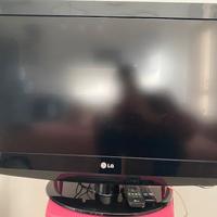 Televisore LG 32LH2000 32" Nero - DVB-T2 piatto