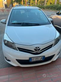 YARIS 1.0 benzina