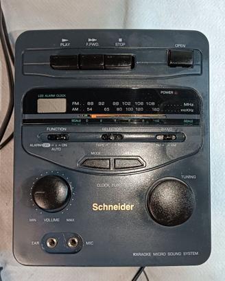 Radio e riproduttore cassette, senza altoparlanti