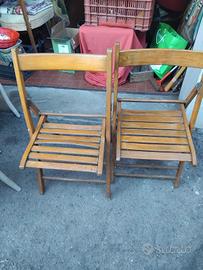 2 sedie pieghevoli 