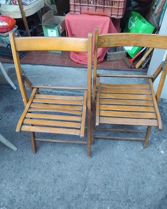 2 sedie pieghevoli 