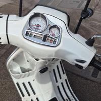 Vespa 125 sport