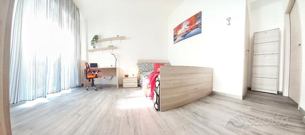 Singola con BAGNO PRIVATO adiacente M1 ROSSA