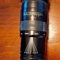 Obiettivo zoom Sigma con attacco Yashica.  - Lungh