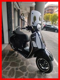 Vespa 310 gts super+passaggio incluso+rate+permute